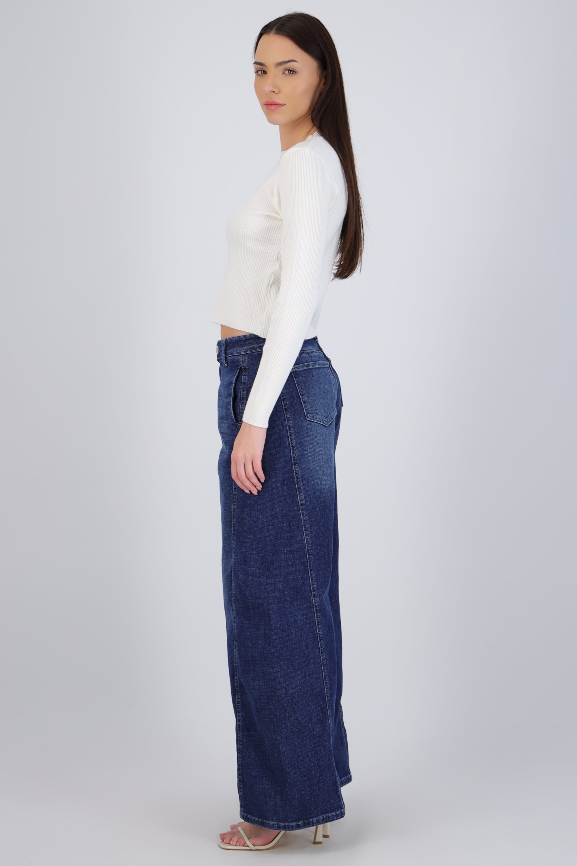 Jeans wide leg amplios