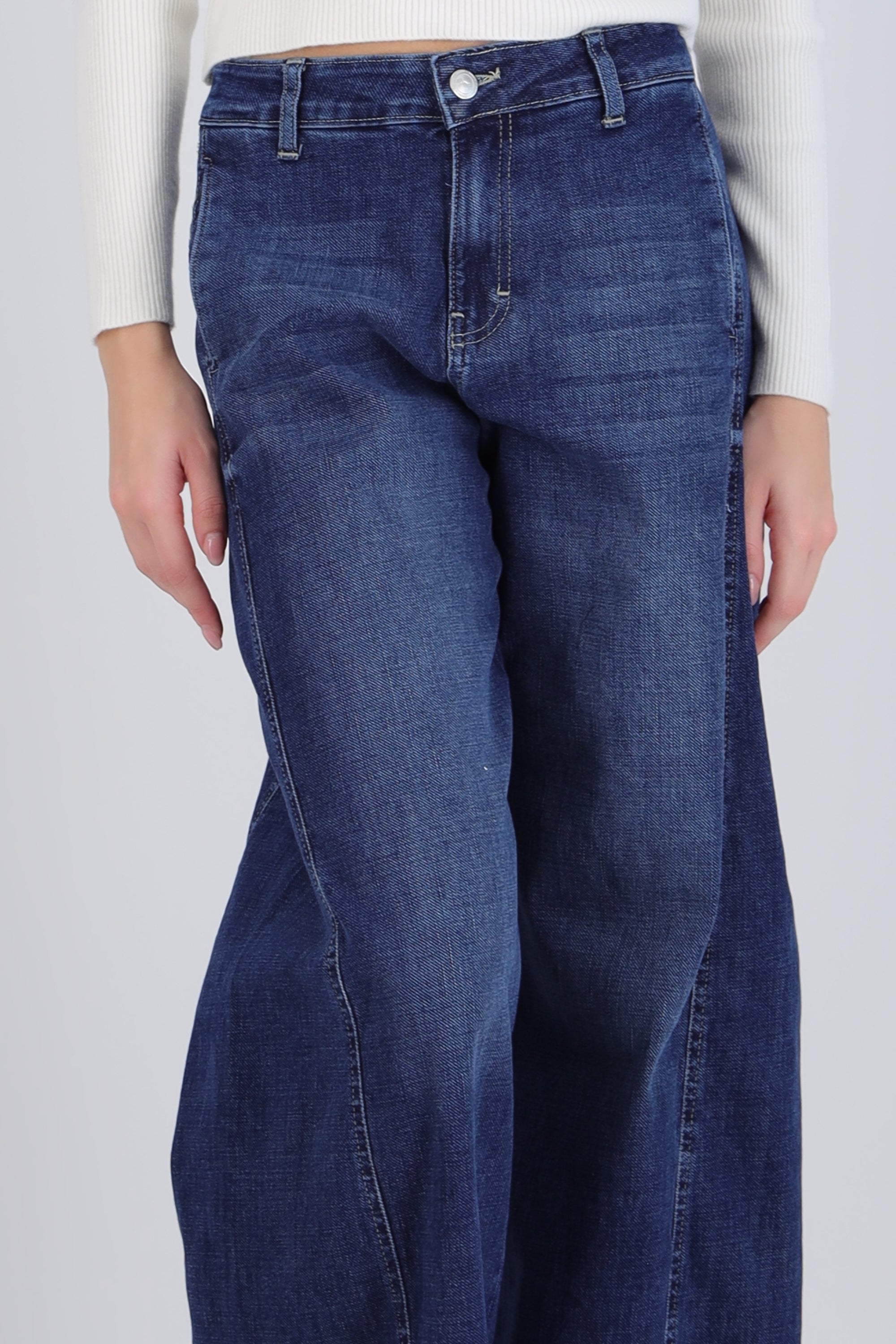 Jeans wide leg amplios