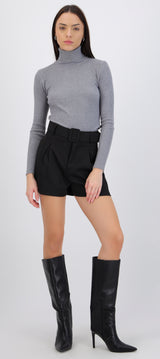 Short mini con cinturon
