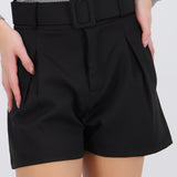 Short mini con cinturon