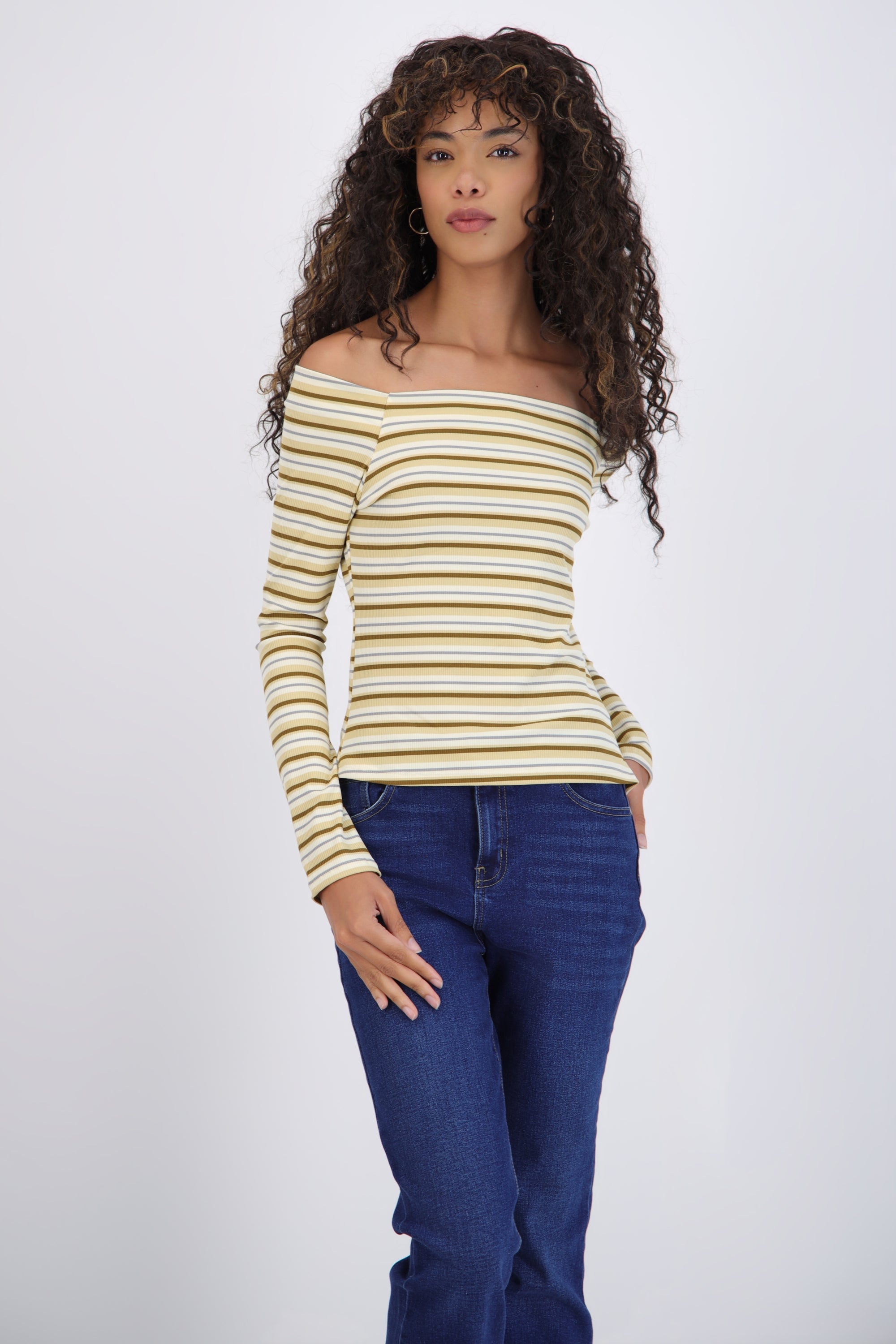Top rayas off shoulder