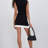 Vestido mini olan contraste