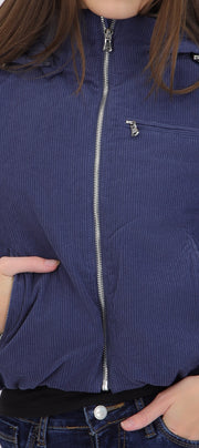 Chamarra ligera textura con gorro