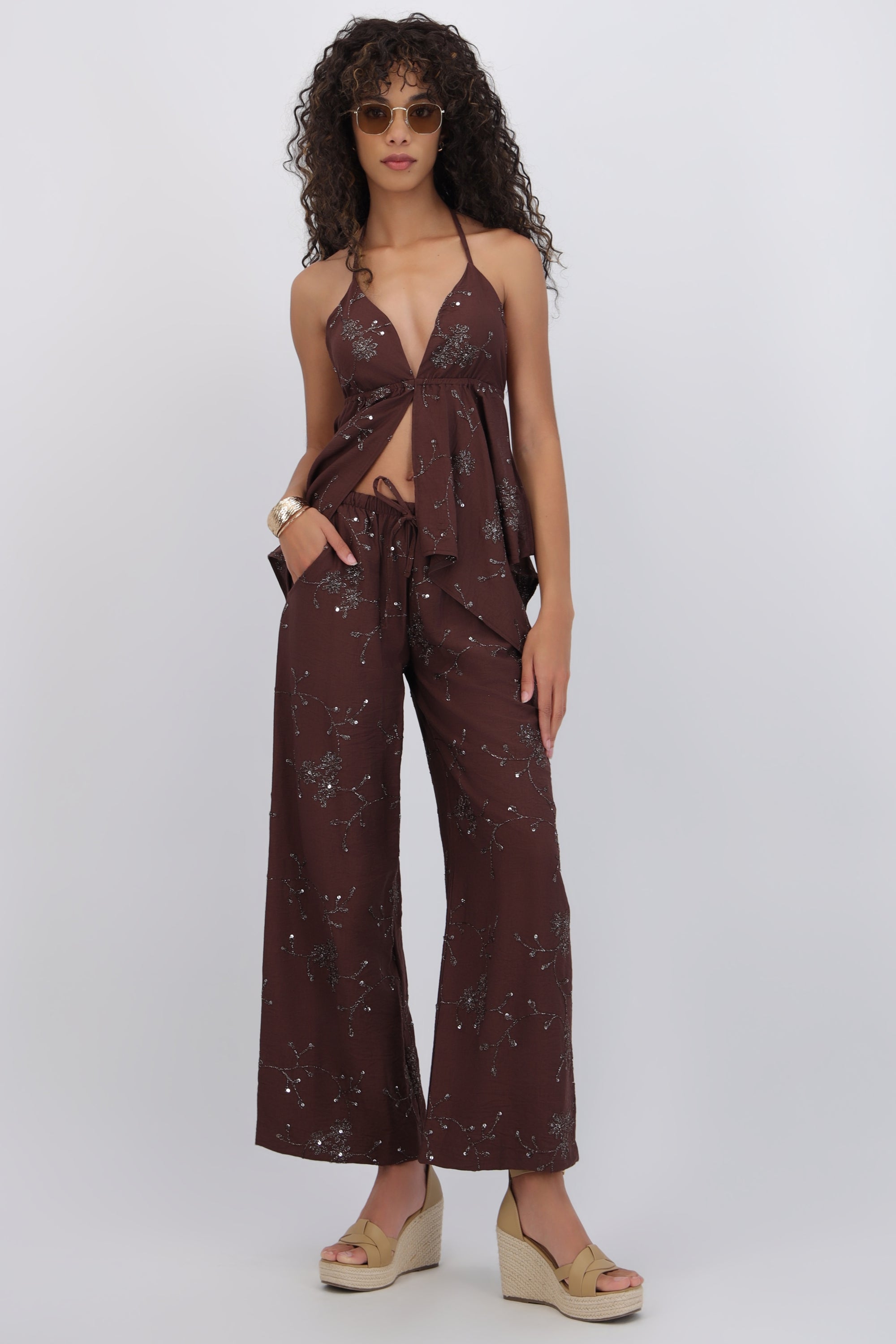 Pantalón con jareta flores lentejuelas