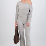 Pantalón flare doblez cadera