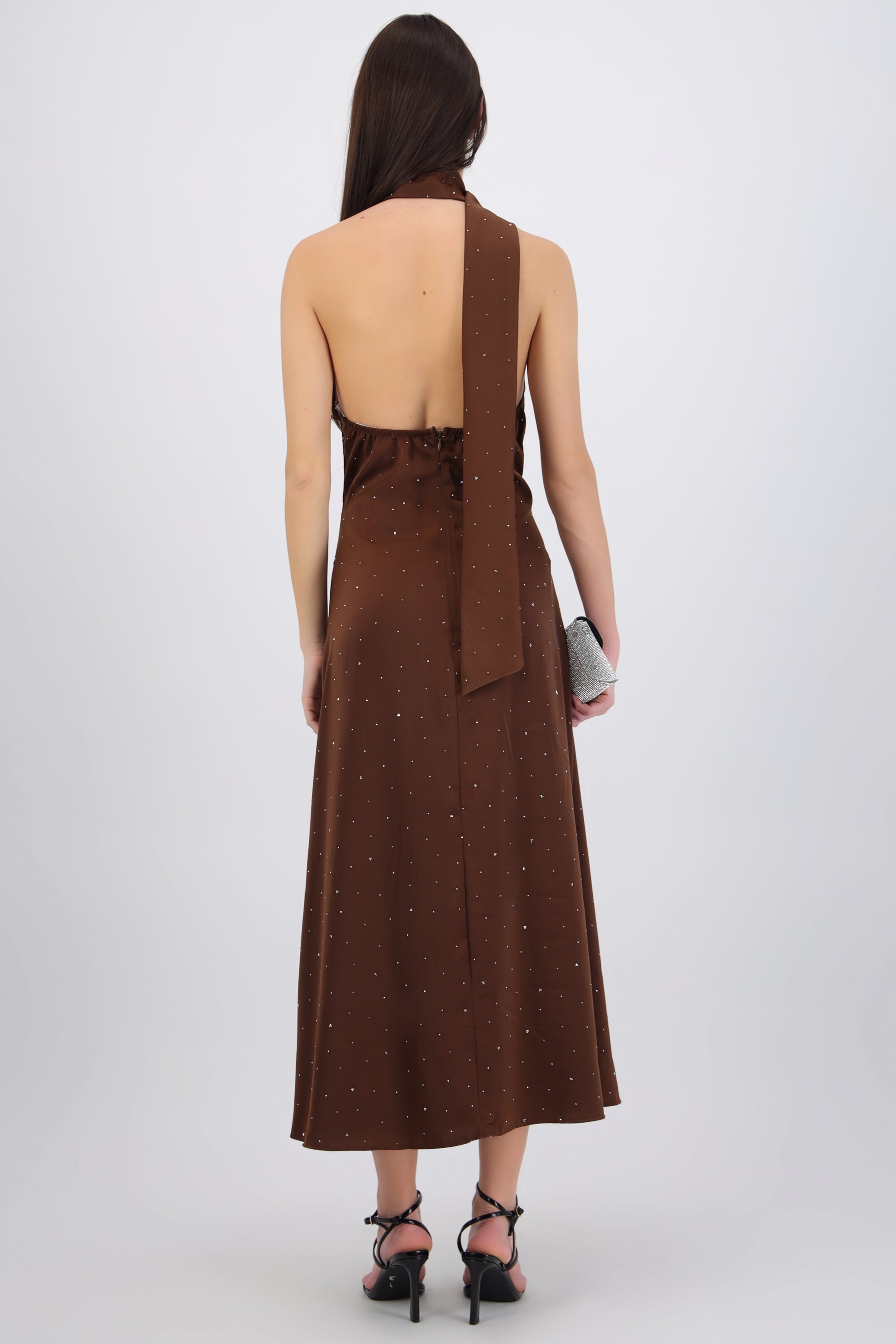 Vestido maxi halter con brillos