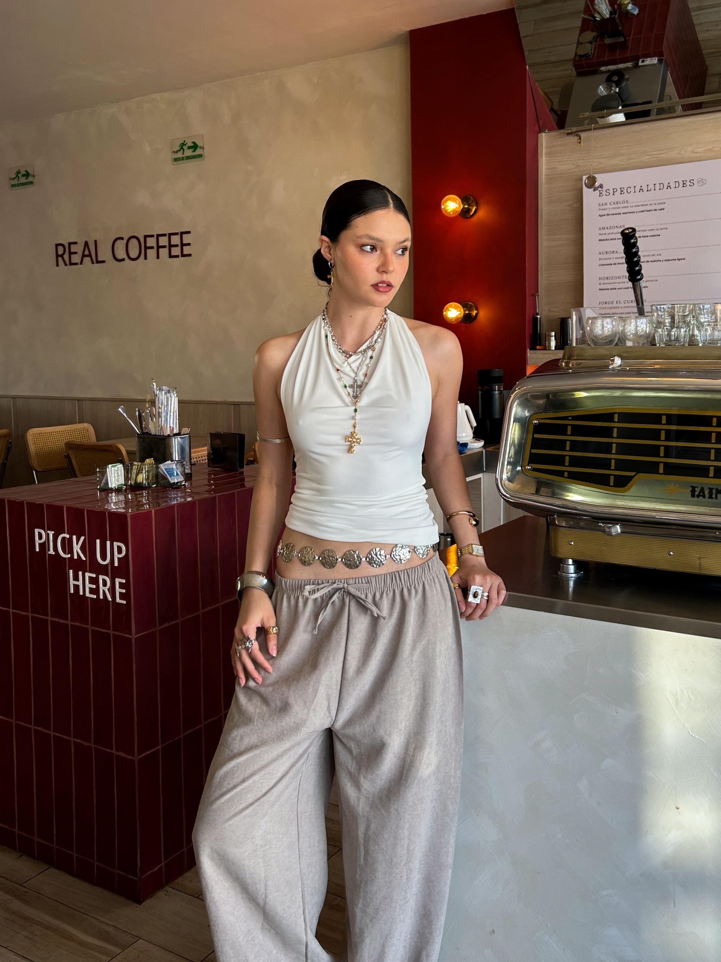 TOP CUELLO CASCADA HALTER BLANCO