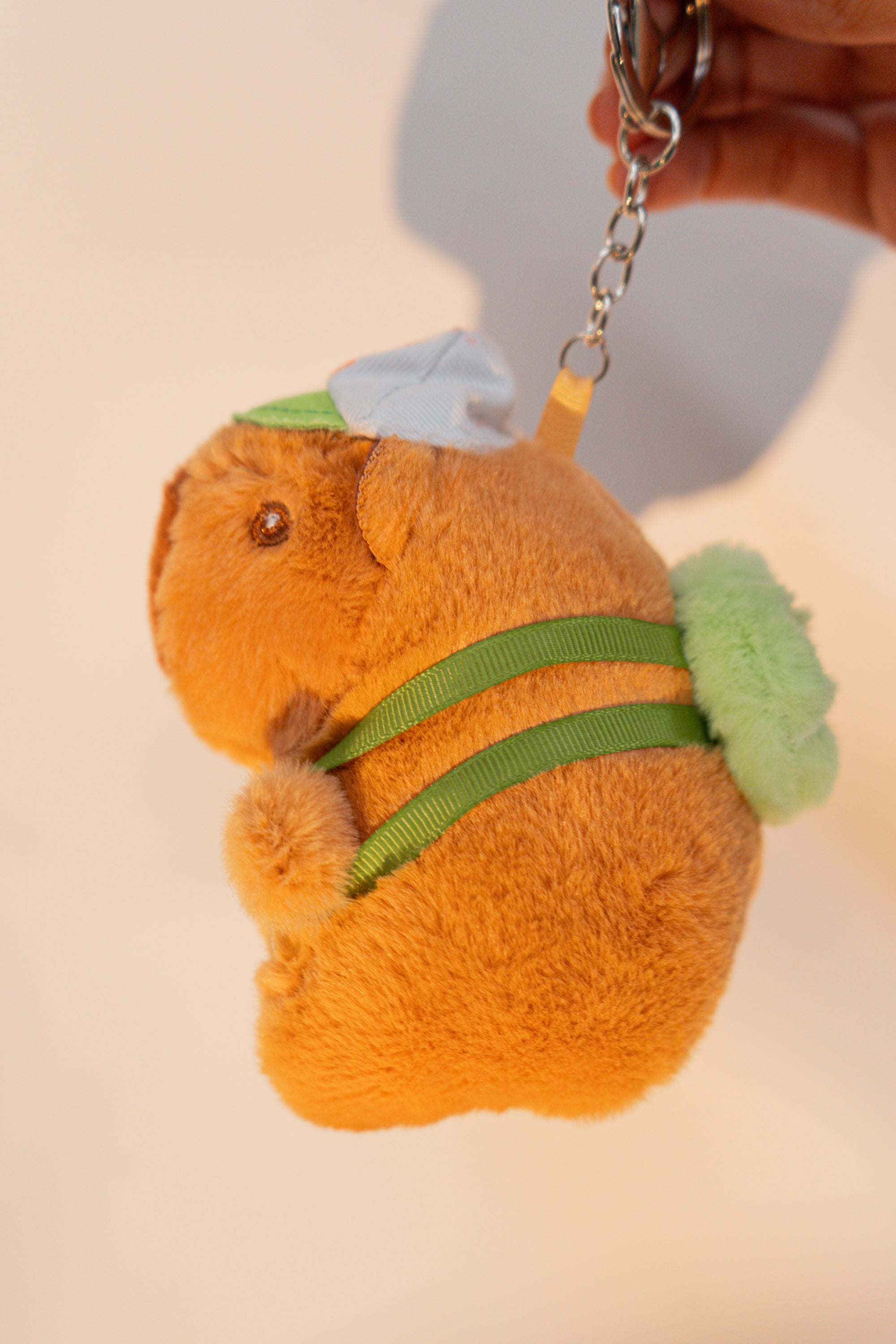 Llavero De Peluche De Capibara VERDE