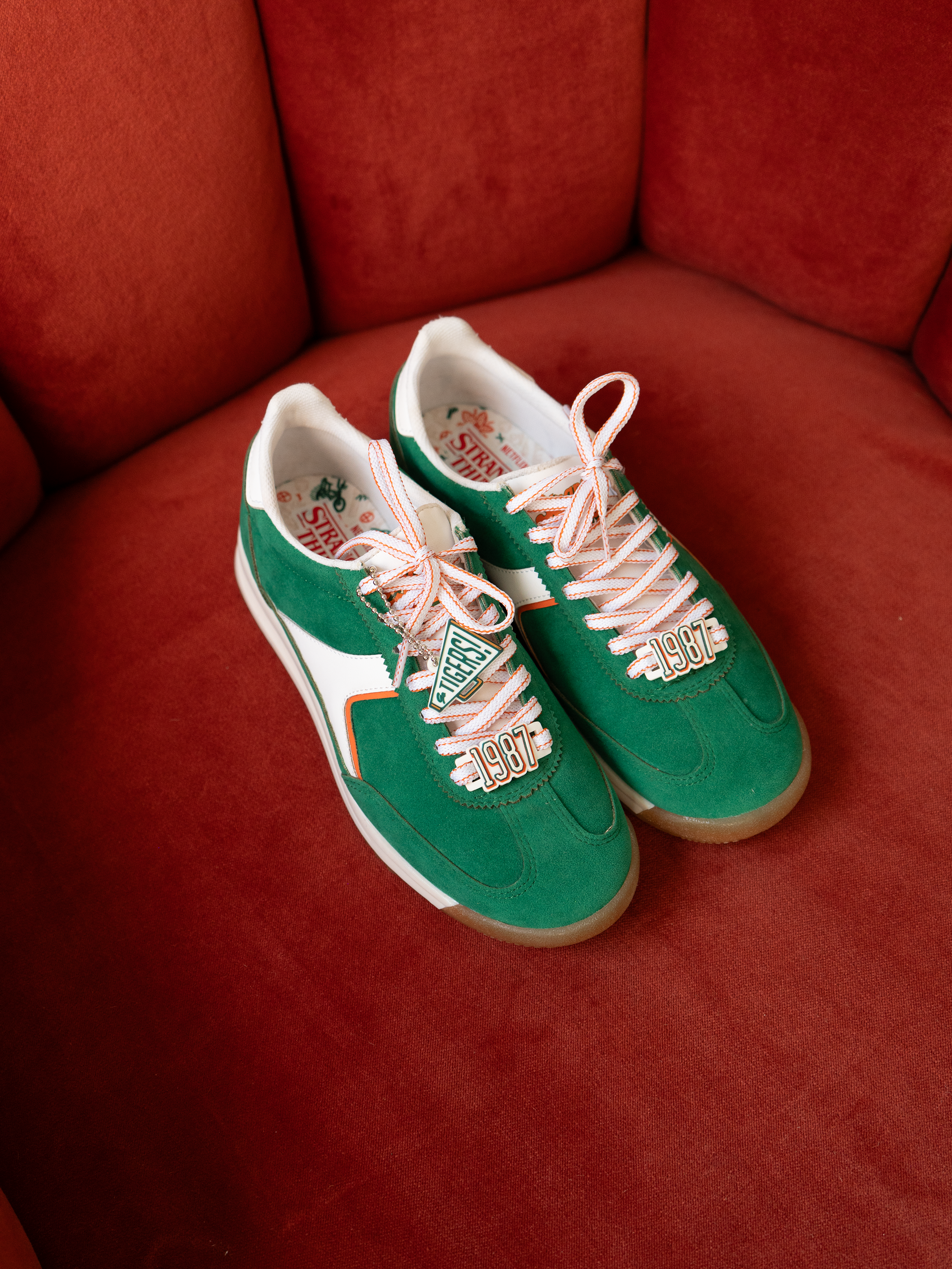 Tenis Stranger things hawkins VERDE