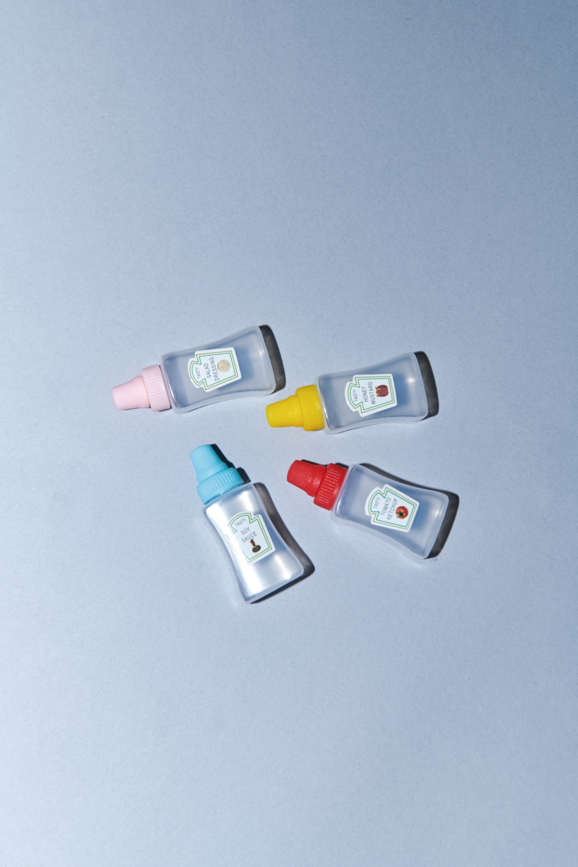 Set de 4 botellas para aderezos MULTICOLOR