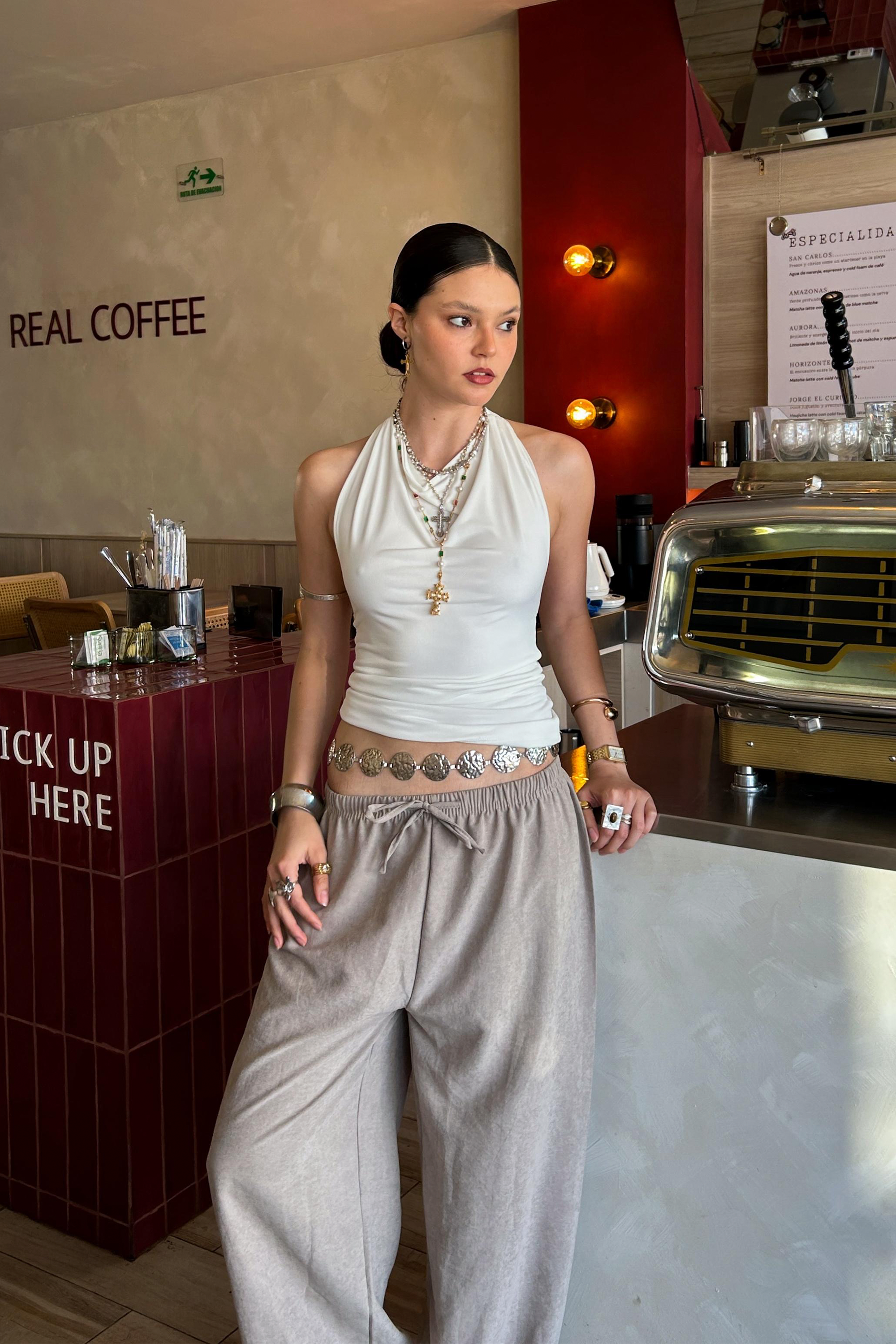 Pantalón liso BEIGE