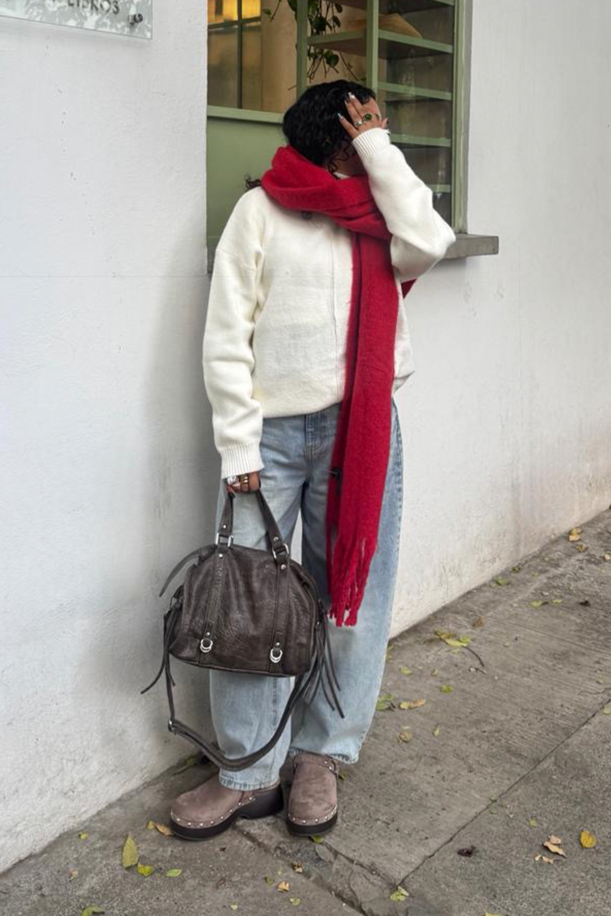 Sueter tejido cuello alto HUESO