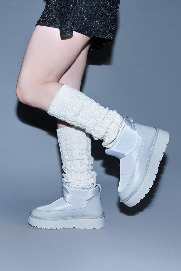 Bota invierno contraste cierre