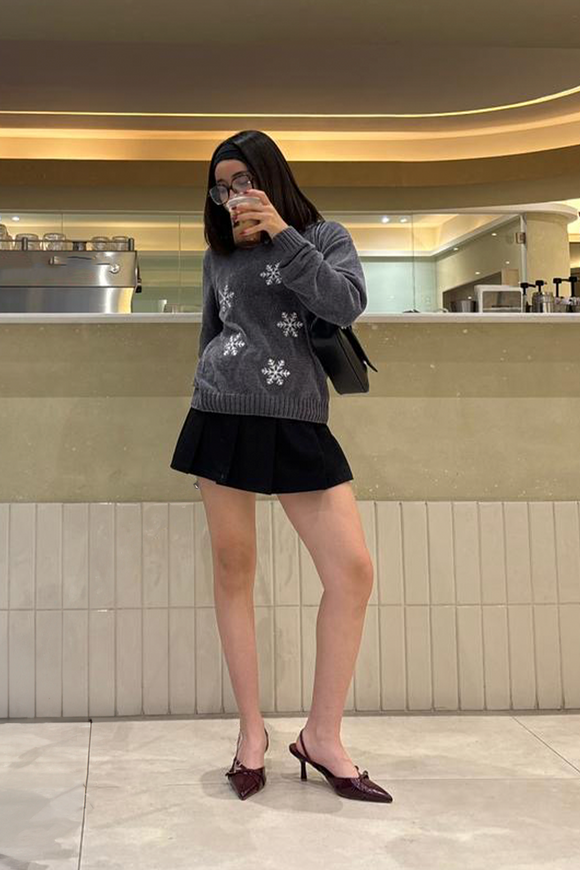 Sueter navideño copos