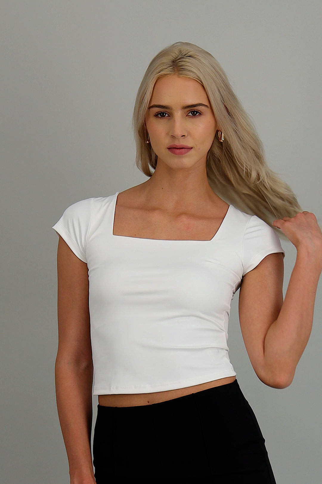 Top escote cuadrado con manga corta BLANCO